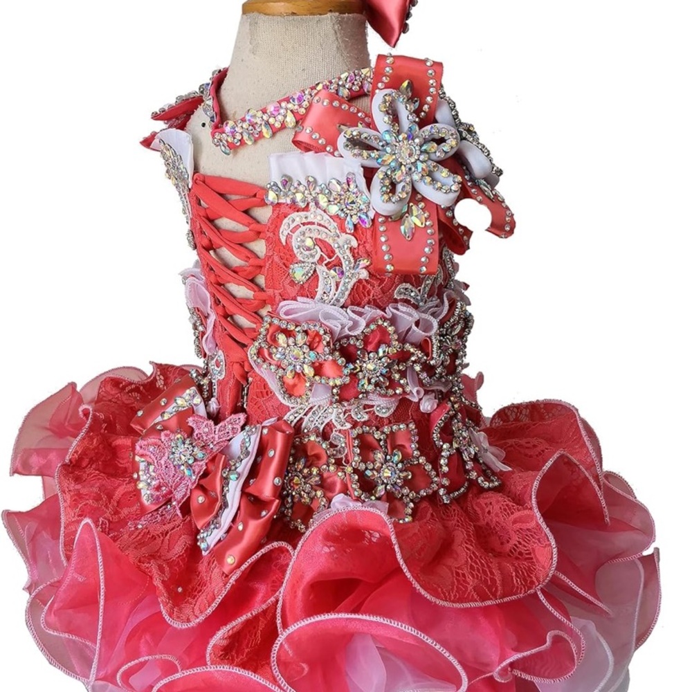 Cupcake style pageant dress - Picture 4 of 4